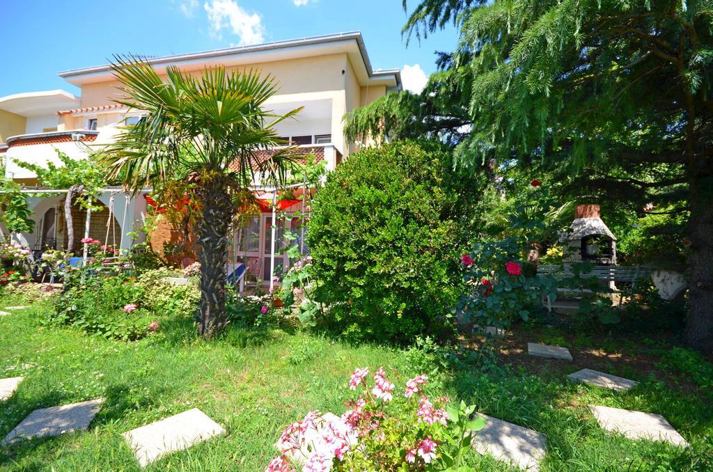 Apartments Jadrana Novi Vinodolski Zewnętrze zdjęcie